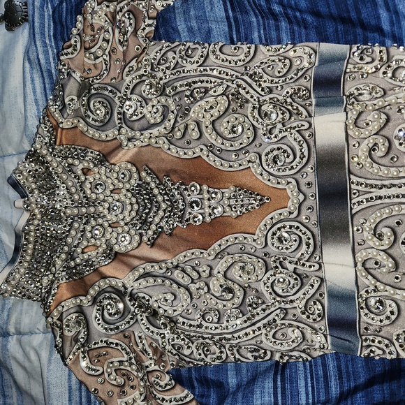 Beautiful one piece embellished body suit....with detachable train. - Picture 2 of 4